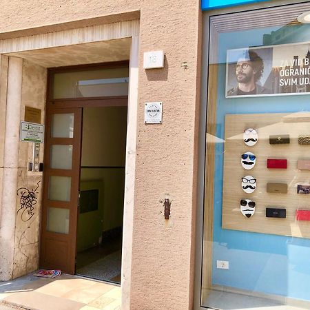 Hedone City Luxury Apartments With Free Parking Pula Exterior foto