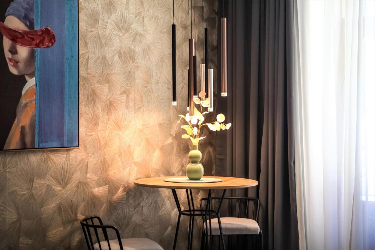 Hedone City Luxury Apartments With Free Parking Pula Exterior foto