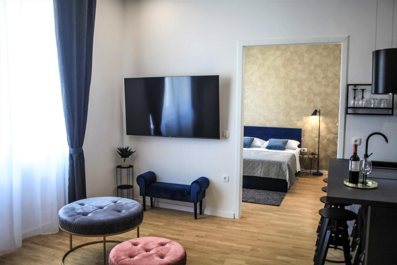 Hedone City Luxury Apartments With Free Parking Pula Exterior foto